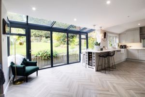 Photo 32- click for photo gallery